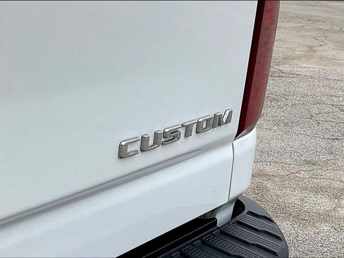 Used 2025 Chevrolet Silverado 2500 Custom w/ Custom Value Package AWD/4WD image 28