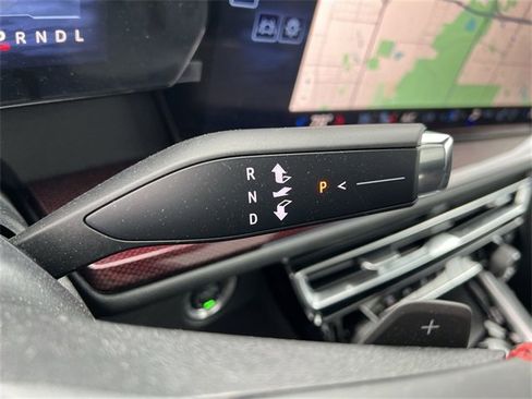 Certified 2024 Chevrolet Traverse RS image 21