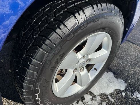 Used 2014 RAM 1500 Express image 9