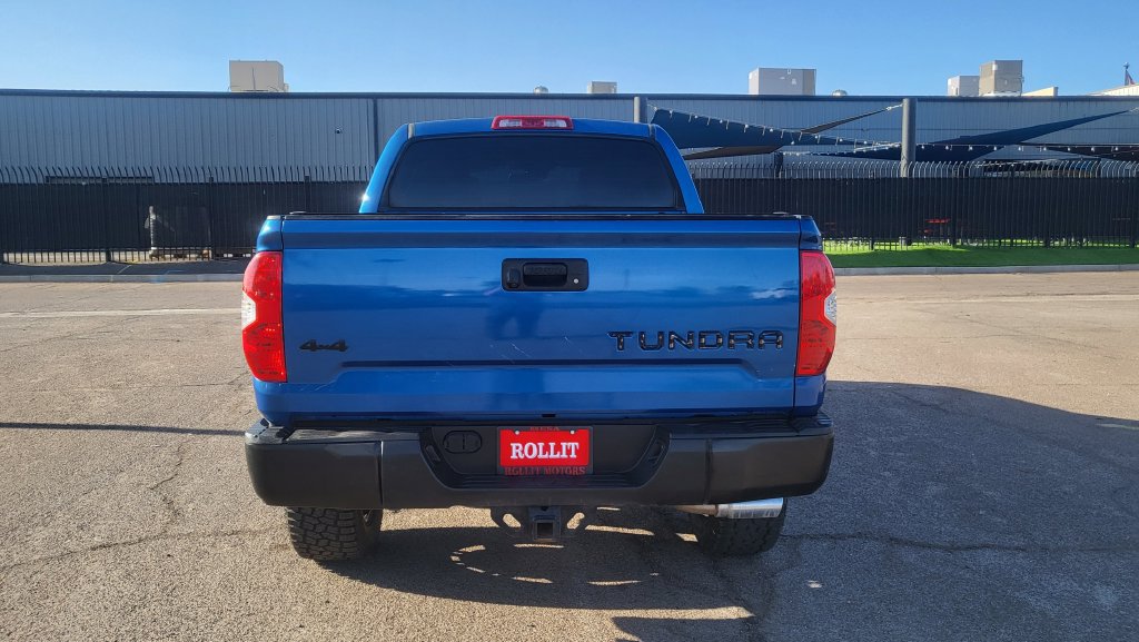 Used 2018 Toyota Tundra SR5 w/ SR5 Upgrade Package AWD/4WD image 8