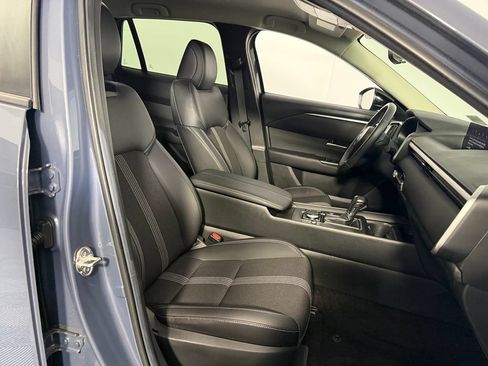 Used 2025 MAZDA CX-50 AWD 2.5 S w/ Weather Package image 26