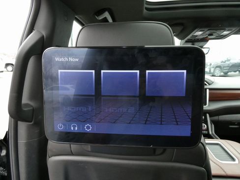 Certified 2024 GMC Yukon XL Denali Ultimate image 24