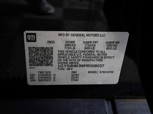 Used 2023 Cadillac Escalade V w/ LPO, ONYX Package AWD/4WD image 35