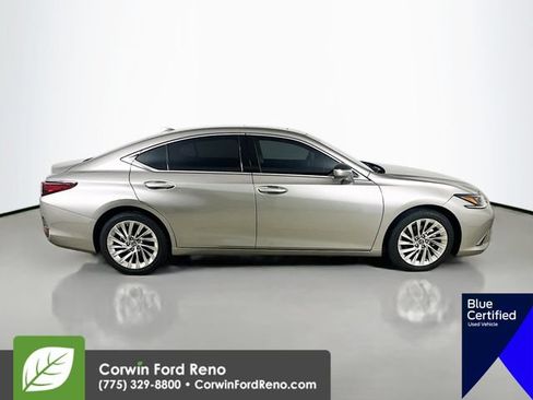 Used 2021 Lexus ES 250 w/ Accessory Package AWD/4WD image 11