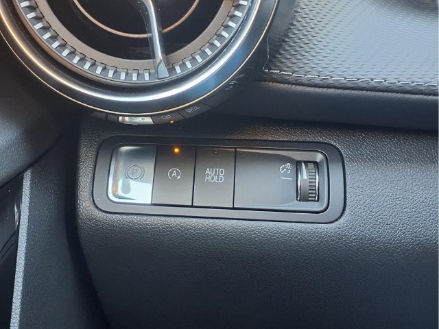Certified 2026 Chevrolet Equinox LT FWD image 12