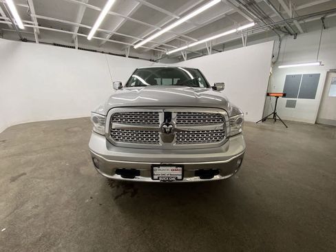 Used 2017 RAM 1500 Laramie w/ Convenience Group image 9