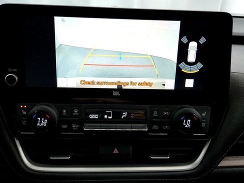 Used 2024 Toyota Grand Highlander AWD image 49