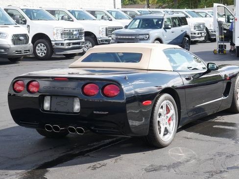 Used 2001 Chevrolet Corvette Convertible w/ Preferred Equipment Group1 image 6