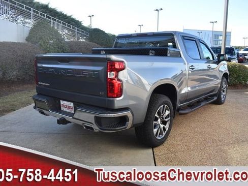 Used 2021 Chevrolet Silverado 1500 LT w/ Z71 Off-Road Package image 10
