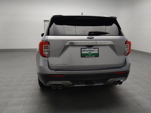 Used 2020 Ford Explorer Platinum w/ Premium Technology Package image 6