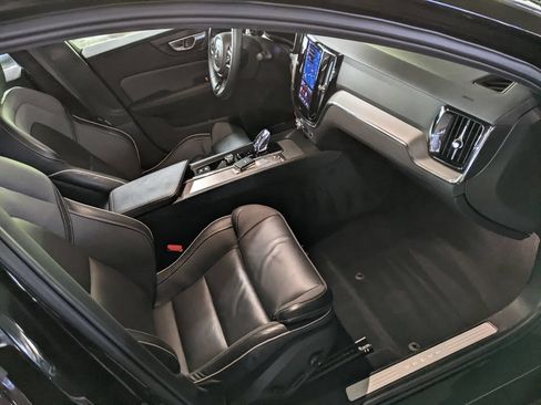 Certified 2024 Volvo S60 B5 Plus FWD image 22