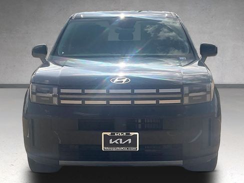 Used 2025 Hyundai Santa Fe SE FWD image 6