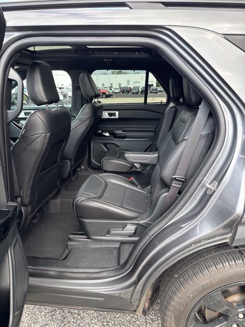 Used 2023 Ford Explorer ST w/ Equipment Group 401A AWD/4WD image 10