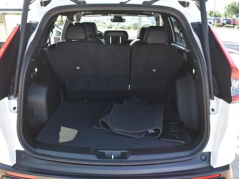 Used 2026 Honda CR-V Sport-L image 18