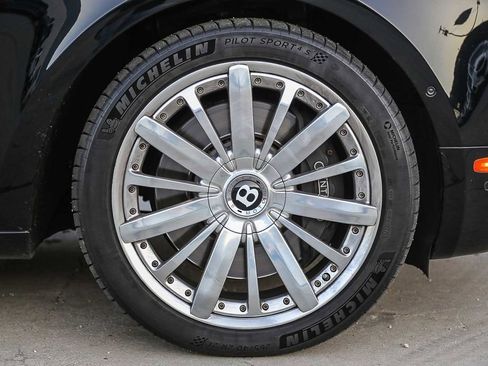 Used 2014 Bentley Mulsanne RWD image 11