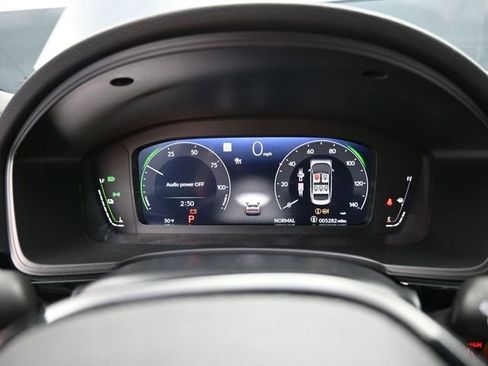 Certified 2025 Honda Civic Sport image 9