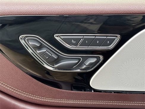 Used 2020 Lincoln Aviator Black Label w/ Dynamic Handling Package image 26