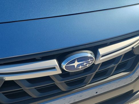 Used 2023 Subaru Crosstrek 2.0i Premium image 9