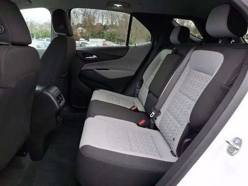 Used 2024 Chevrolet Equinox LS w/ LS Convenience Package image 14