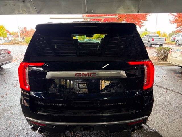 Used 2023 GMC Yukon Denali w/ LPO, Floor Liner Package AWD/4WD image 6