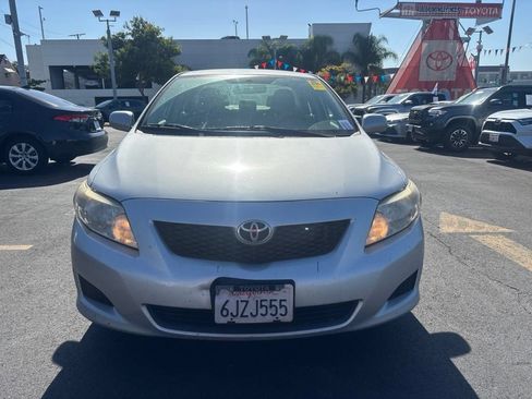 Used 2010 Toyota Corolla LE FWD image 9