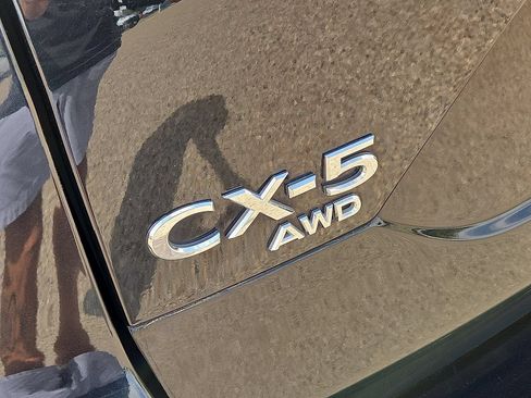 Used 2024 MAZDA CX-5 AWD 2.5 S w/ Select Package image 12