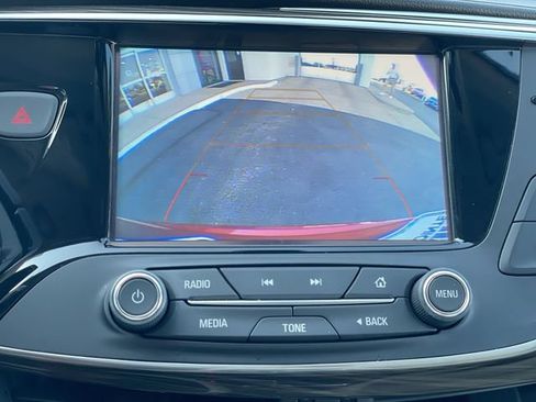 Used 2019 Buick Envision Preferred FWD image 23