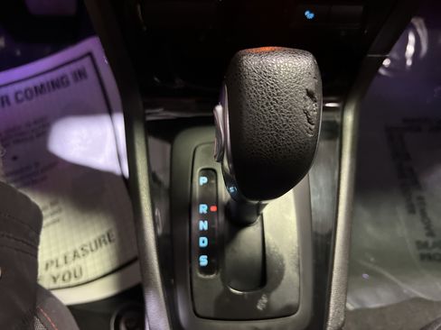 Used 2015 Ford Fiesta SE w/ Equipment Group 201A FWD image 20