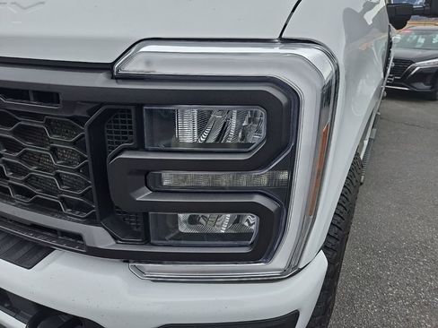Used 2024 Ford F250 XLT w/ XLT Premium Package image 34