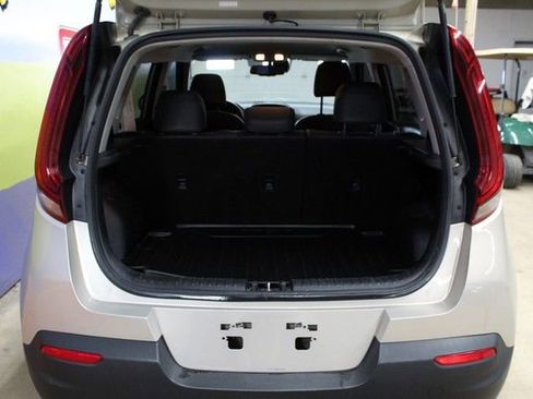 Used 2020 Kia Soul EX image 5