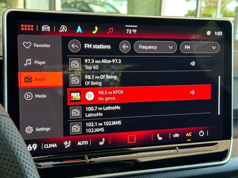 New 2026 Volkswagen Golf SE FWD image 17