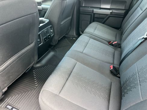 Used 2020 Ford F150 XLT w/ Equipment Group 302A Luxury AWD/4WD image 4