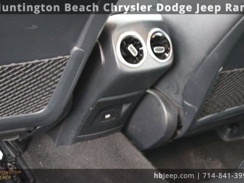 Used 2025 Mercedes-Benz CLA 250 image 34