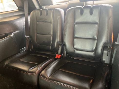 Used 2019 Ford Explorer Sport AWD/4WD image 7