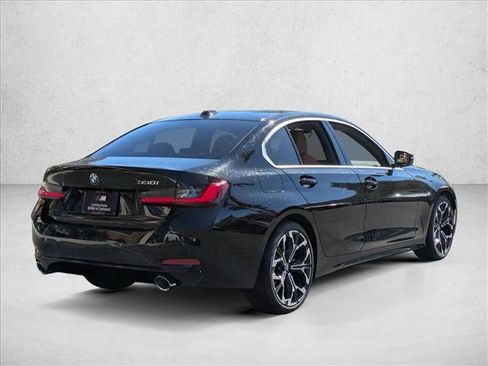 Used 2026 BMW 330i Sedan w/ Convenience Package RWD image 5