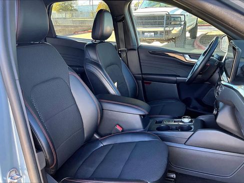 Certified 2023 Ford Escape ST-Line w/ Tech Pack #1 image 8