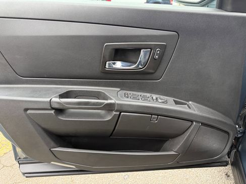 Used 2006 Cadillac SRX image 25