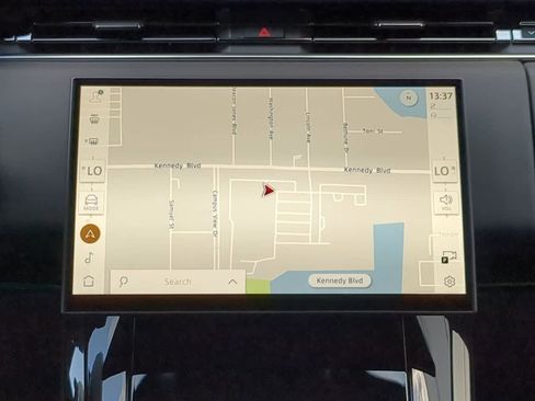 New 2025 Land Rover Range Rover Sport Dynamic SE image 31