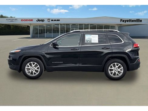 Used 2015 Jeep Cherokee Latitude image 6