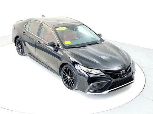 Certified 2021 Toyota Camry XSE image 13