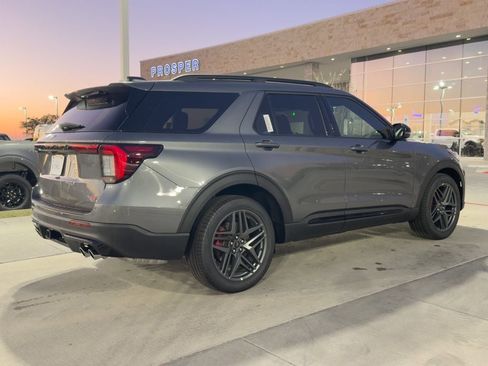 New 2026 Ford Explorer ST w/ Sun And Sound Package image 38