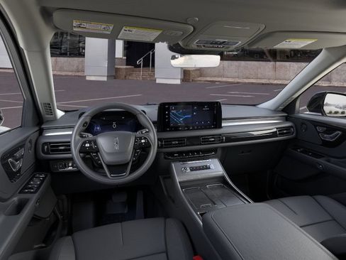 New 2026 Lincoln Aviator AWD image 9