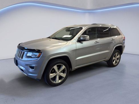 Used 2014 Jeep Grand Cherokee Overland AWD/4WD image 3