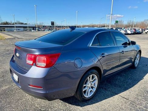 Used 2015 Chevrolet Malibu LT w/ Power Convenience Package image 7