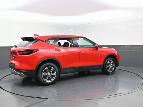 Used 2023 Chevrolet Blazer LT image 7
