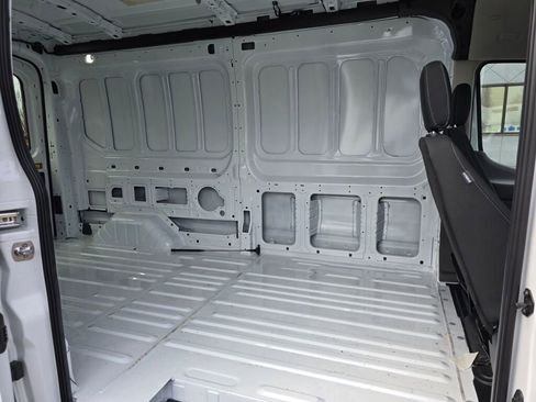 New 2026 Ford Transit 250 148 Medium Roof Extended AWD image 11