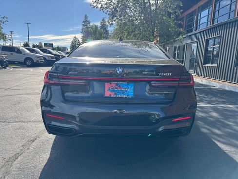 Used 2020 BMW 750i xDrive w/ Executive Package AWD/4WD image 4