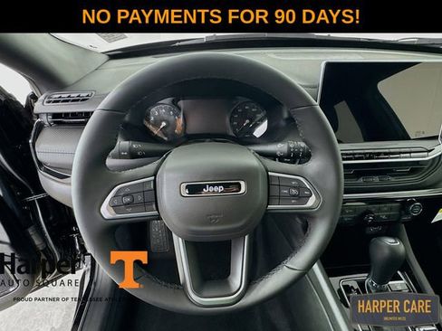 New 2026 Jeep Compass Latitude image 14