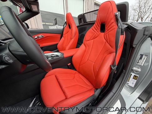 Used 2025 BMW Z4 M40i w/ Edition image 45