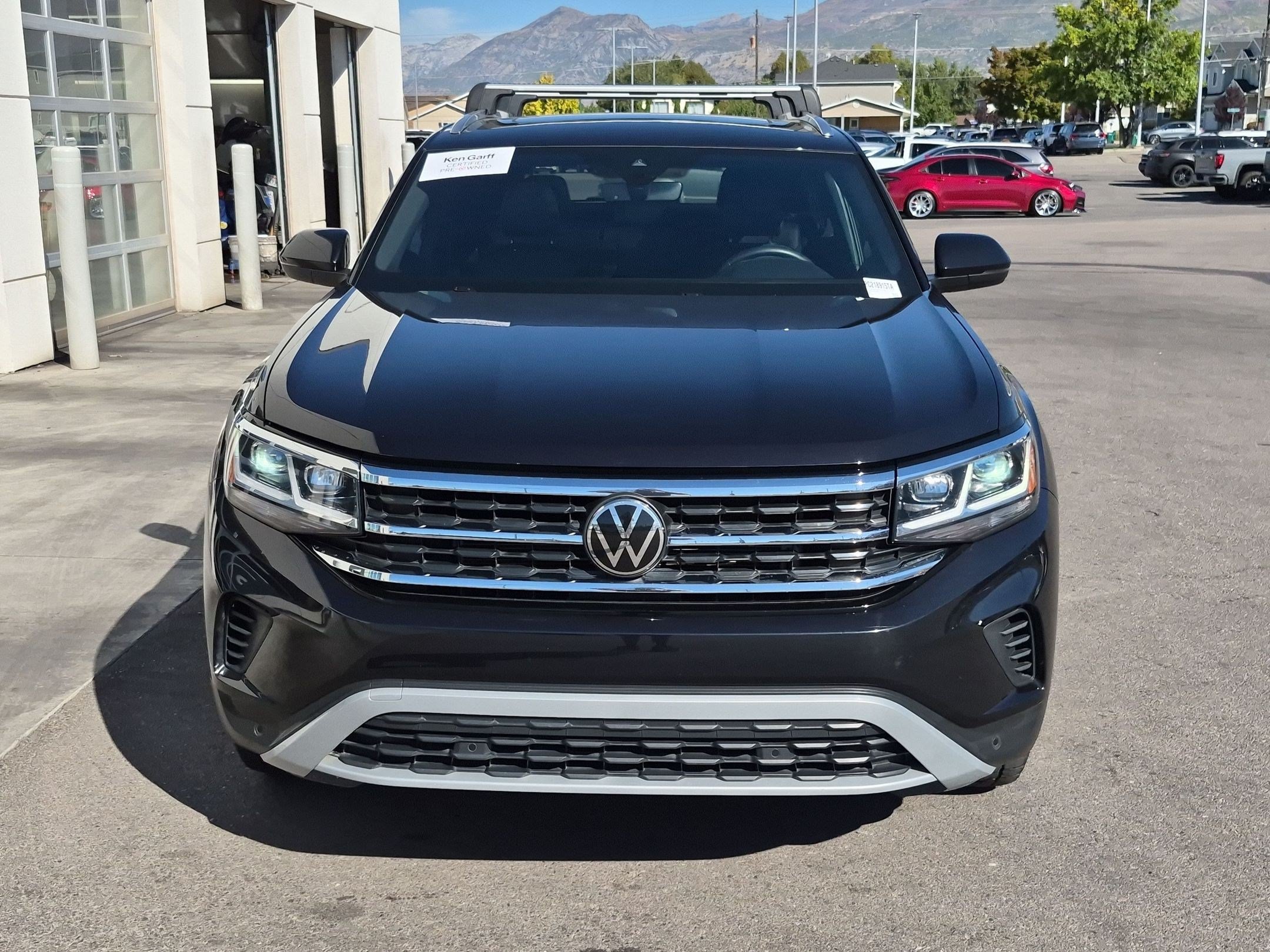 Used 2023 Volkswagen Atlas Cross Sport SEL AWD/4WD image 12